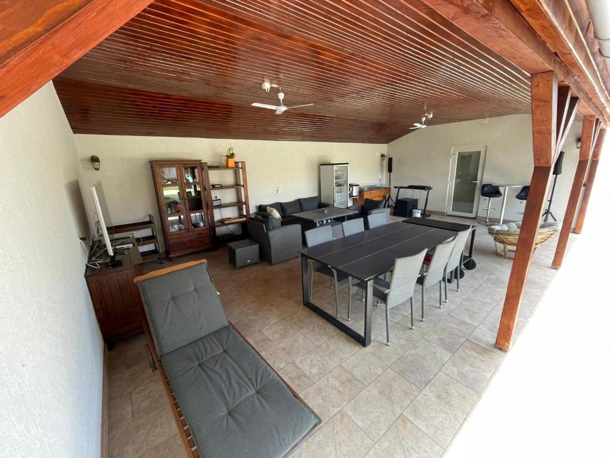 Battonya House Apartment ภายนอก รูปภาพ